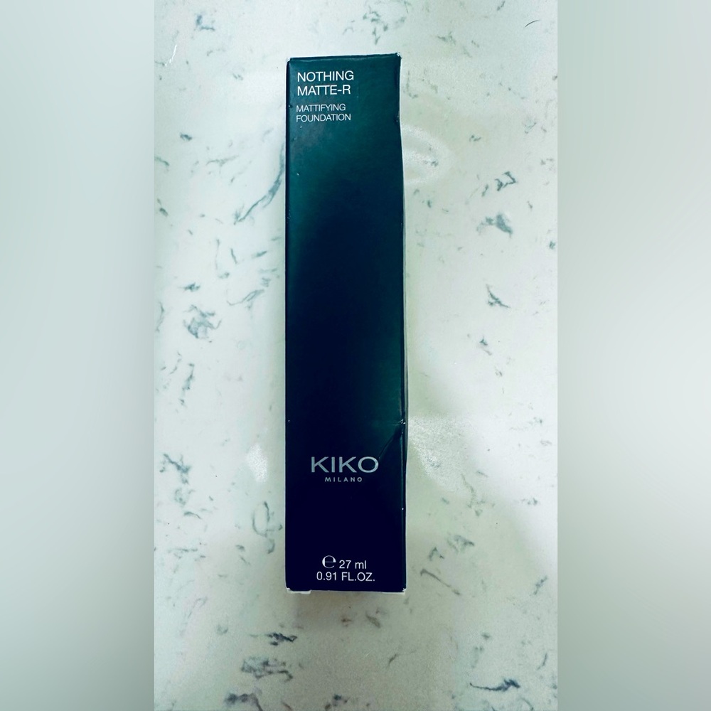 KIKO MILANO 3G Tan Nothing Matte-R Mattifying Foundation  .91 floz / 27 ml